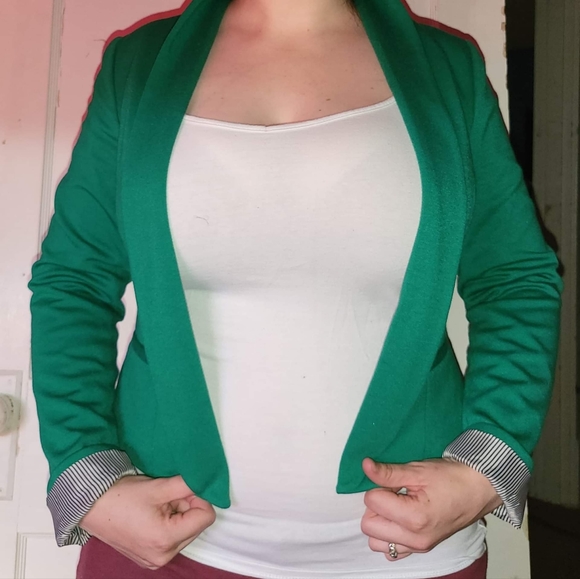 AB Studio - Picture 1 of 2